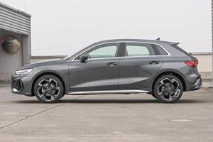 Venta al por Mayor de Autos Usados <span class=keywords><strong>Audi</strong></span> <span class=keywords><strong>A3</strong></span> 2023, Autos Usados Baratos, Autos de Segunda Mano en Buen Estado, Vehículo de Gasolina en Existencia - Product Image 4
