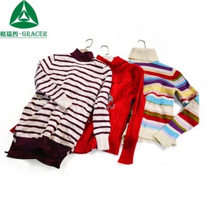 Fábrica China: Venta al por mayor de suéteres de cuello alto de moda para mujer Gracer A57-3, usados mixtos, tallas S-XXXL, limpios y cómodos para primavera. - Product Image 3