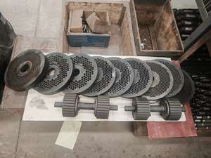 Machine de palettisation entièrement automatique pour la transformation alimentaire, machine de fabrication de granulés plats pour aliments de volaille et de bétail, 500 kg - Product Image 4