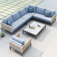 Ensemble de canapés d'extérieur en plastique, design moderne, idéal pour balcon, terrasse, hôtel, cour, jardin, parc