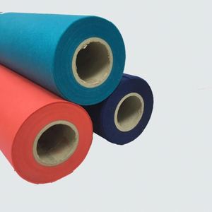 Housse de matelas respirante et imperméable en tissu non tissé anti-UV de Chine, en matériau PP Spunbond croisé, pour matelas à ressorts ensachés - Product Image 4
