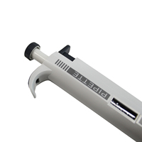 Micropipette, embout de pipette, pipette de laboratoire, micro-pipette, stylo-pipette, pompe de remplissage, contrôleur automatique de laboratoire, stylo-pipette