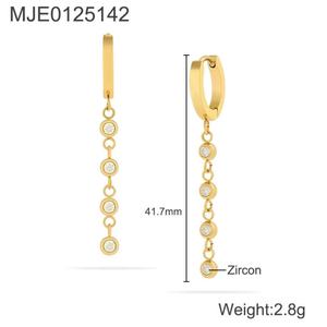Pendientes Colgantes de Zirconia de Acero Inoxidable Coreano con Baño de Oro de 18K, Diseño Antideslustre, Venta al por Mayor para Mujer - Product Image 6