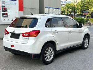 Mitsubishi Outlander Sport ASX 2014 2.0L Essence CVT 2WD 4x2 SUV <span class=keywords><strong>Voiture</strong></span> d'<span class=keywords><strong>occasion</strong></span> Conduite à gauche Véhicule d'<span class=keywords><strong>occasion</strong></span> Prêt à l'exportation au Ghana - Product Image 3