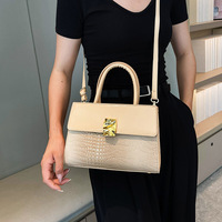2024 new ych Vintage classique motif Crocodile grande taille sacs à main femmes sacs fourre-tout dames sacs à bandoulière prix de gros
