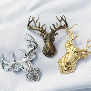 Bán Buôn Biểu Tượng Tùy Chỉnh Quà Tặng Kỷ Niệm Thủ Công Ghim Ve Áo Bằng Nhôm Huy Hiệu Kim Loại Tùy Chỉnh Cổ Điển Hoài Cổ - Product Image 3