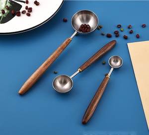 Cuillère à café en acier inoxydable Syh1220 avec manche en bois de noyer, longue cuillère doseuse élégante en métal pour la table - Product Image 2