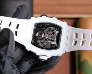 Nouvelle montre mécanique pour homme de forme tonneau blanche 2025 avec un design mécanique complexe et un cadran squeletté - Product Image 6