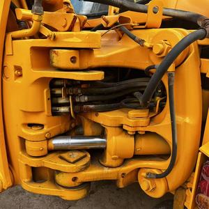 Bulldozer CAT D6R con Capacidad de Empuje de 152 kW, Equipo de Construcción - Product Image 4
