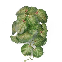 Plante artificielle de Begonia Rex suspendue avec des feuilles argentées variées pour la décoration murale bohème et les paniers suspendus