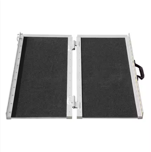 <span class=keywords><strong>Rampas</strong></span> de aluminio antideslizantes duraderas directas de fábrica <span class=keywords><strong>Rampas</strong></span> <span class=keywords><strong>para</strong></span> sillas de ruedas <span class=keywords><strong>Rampas</strong></span> portátiles <span class=keywords><strong>para</strong></span> personas discapacitadas - Product Image 3