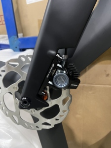 Vélo de contre-la-montre TT à freins à disque, roues en fibre de carbone T3 Peak TX - 24 vitesses, transmission électrique, freins à disque hydrauliques, roues triples/fermées - Product Image 6