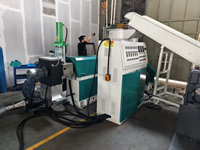 Granulateur de recyclage de plastique PE PP à alimentation automatique à haute vitesse SJ-150 avec soufflage d'air froid