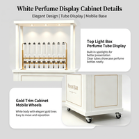 Kiosque de présentation de parfums LED de luxe avec finition blanche, vitrine mobile pour les magasins de détail et les magasins de cosmétiques, design écologique