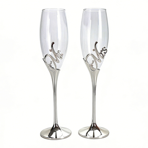 Роскошные господин и госпожа. Набор из 2 фужеров для шампанского на свадьбу, металлические бокалы для вина, с индивидуальной брендированной подарочной упаковкой - Product Image 2