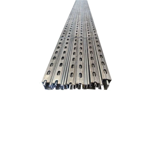 カスタマイズされた炭素鋼Q235B <span class=keywords><strong>Uni</strong></span>-<span class=keywords><strong>Strut</strong></span>チャネルスロット付きpv/Seismic用 - Product Image 3