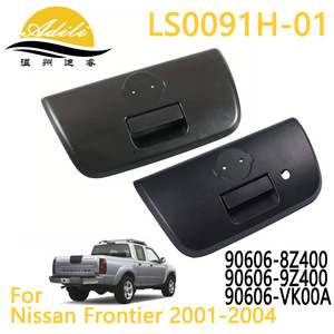 Couvre-poignée de hayon Adili LS0091H-01 Noir pour Nissan Frontier 2001-2004 Plastique Métal - Product Image 1