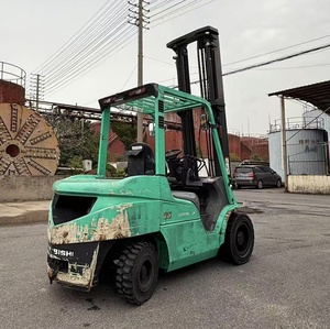 Mitsubishi FD35 chariot élévateur diesel japonais d'origine 2.5/3/4/5/7/10/15/16/25/30 tonnes variantes trois maître utilisé pour la vente - Product Image 4