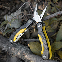 Pince multifonction 11-en-1 durable pour la vente en gros – Un outil pour de multiples besoins – Pince à bec effilé – Outil à main avec étui
