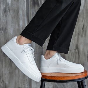 Nouvelles baskets blanches respirantes pour hommes automne 2025 – Chaussures décontractées à plateforme à semelle épaisse, style coréen tendance et polyvalent - Product Image 4