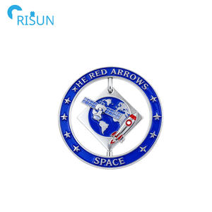 Pièce de défi rotative 3D en forme de roue, personnalisable avec logo, modèle avion spatial, souvenirs - Product Image 5