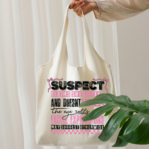 Sac fourre-tout en toile personnalisé avec motif « Elle écoute et n'en juge pas », idéal pour les voyages et le shopping féminin - Product Image 6