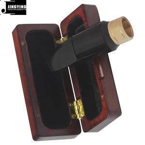 Jingying 2025 Vente en gros d'usine <span class=keywords><strong>Saxophone</strong></span> alto haut de gamme Noir et or Embouchure + Étui en bois rouge Ensemble de pièces et accessoires pour <span class=keywords><strong>saxophone</strong></span> - Product Image 3