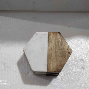Sous-verres hexagonaux en pierre et bois, surface polie, décoration de table, sous-verres en vente par les exportateurs - Product Image 2