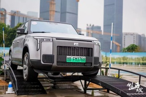 2025 Jishi 01 Sang Trọng SUV Độc Quyền Điện 1.5T Lai 235Km Phạm Vi Trung Quốc Cơ Bản Động Cơ Năng Lượng Mới Xe Lớn 7 Chỗ Rox - Product Image 5