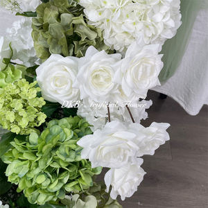 Centro de Mesa de Flores Artificiales Blancas y Verdes Realistas de 200 cm Personalizable para Decoraciones de Bodas, Banquetes y Regreso a Clases - Product Image 5
