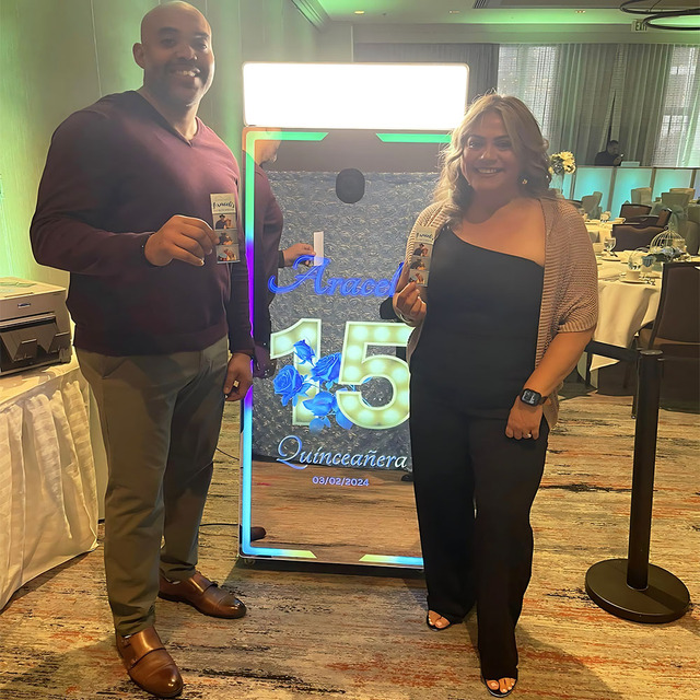 65'' Mirror AI Photo Booth Machine with Camera Printer Portable Selfie Magic Mirror 32'' Photobooth Touch Screen Led Frame Kiosk