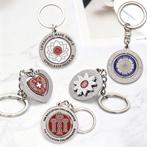 Porte Cles Personnalise En Email Doux Alliage De Zinc Karate Astronaute Souvenir De Voyage Cadeau Publicitaire Monde - Product Image 4