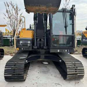 Excavatrice sur chenilles hydraulique Volvo EC140 d'occasion de 14 tonnes pour la construction routière, l'exploitation minière, les travaux de terrassement et les travaux de construction générale - Product Image 2