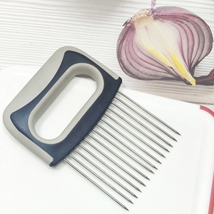 Utensili da Cucina: Supporto per Cipolle, Affettatrice per Limoni, Tagliaverdure e Frutta, Forchetta con Ago Fissatore per Tagliare Cipolle a Fette - Product Image 3