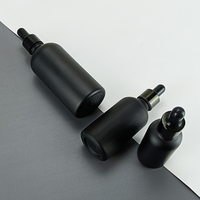 Bouteille d'huile essentielle noire givrée mate 10ml 20ml 30ml 50ml Flacon compte-gouttes en verre noir avec bouchon compte-gouttes noir