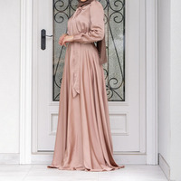Lujo brillante satén cerrado Abaya bata Modesto elegante noche suave caliente Dubai musulmán mujeres vestido ropa islámica venta al por mayor Abaya