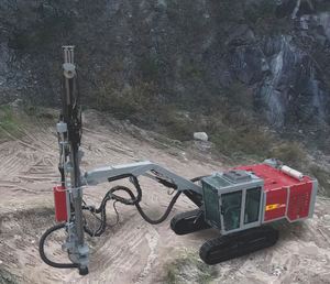 Foreuse sur chenilles diesel modèle B7, 14,5T, 264KW, automatique, profondeur de forage 21m, pour carrières et mines de calcaire - Product Image 3