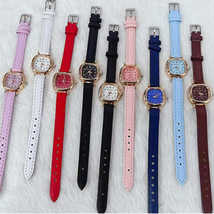 Montre à quartz de luxe pour femmes étudiantes, cadeau de bijoux, bracelet <span class=keywords><strong>en</strong></span> cuir, cadran carré, montre tendance pour femmes, simple et élégante - Product Image 1