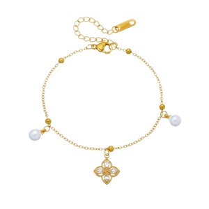 Fashion Pendant Necklace Gold Plated Stainless Steel Imitation Pearl Flower Charm Everyday Wearing Jewelry B2106 B2107 B2108 - Product Image 5