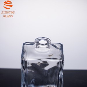 Botella de Vino de Vidrio Transparente Cuadrada de 1000 ml con Cuello Corto y Tapón de Vidrio, Apta para Whiskys, Brandy y <span class=keywords><strong>Vodka</strong></span> - Product Image 2
