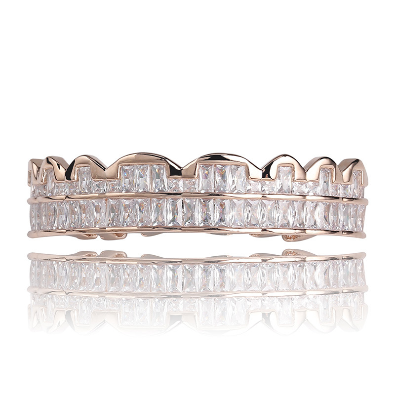 Rose gold upper teeth