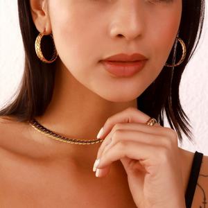 Parures de bijoux tendance en acier inoxydable hypoallergénique plaqué or 14k 18k, anti-ternissement, pour femmes (collier, boucles d'oreilles, bague, bracelet) - Product Image 2