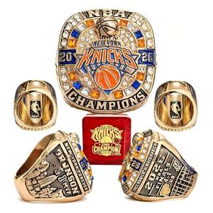 Nouvelle bague de champion <span class=keywords><strong>NBA</strong></span> 2026 des <span class=keywords><strong>New</strong></span> <span class=keywords><strong>York</strong></span> Knicks, bague commémorative de l'événement de basket-ball européen et américain - Product Image 1