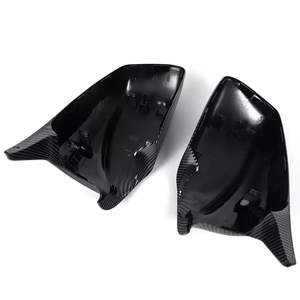 Cubiertas para Retrovisores de BMW Serie 5 F10 F11, Diseño de Fibra de Carbono Negro Brillante, ABS, Juego Completo - Product Image 1