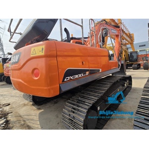 Second Hand Doosan DX300 Crawler Digger solid reinforced undercarriage original paint good overall <b>running</b> condition - Product Image 2