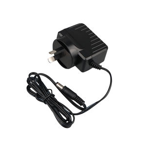 スイッチング<span class=keywords><strong>DC</strong></span>電源アダプター 36W <span class=keywords><strong>12V</strong></span> 1.5A 耐火性PC素材 US/EU/UK/AU/ARプラグ対応 <span class=keywords><strong>CE</strong></span>/FCC/RoHS/REACH認証済み 1.5mケーブル - Product Image 3