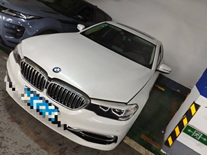รถยนต์มือสอง <span class=keywords><strong>BMW</strong></span> ซีรีส์ <span class=keywords><strong>5</strong></span> รุ่น 525Li Luxury G38 ปี 2020 มี<span class=keywords><strong>ขาย</strong></span>ในประเทศจีน - Product Image 4