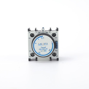 Temporizador de retardo de activación Sika Air Delay Head LA2DT2 0.1-30s con contactos auxiliares para uso con contactores de CA - Product Image 1