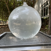 Prix direct usine taille personnalisée décoration de jardin privé acrylique boule sphère fontaine d'eau avec base en acier inoxydable