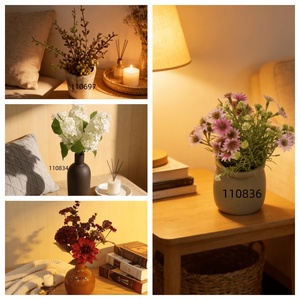 Plante artificielle de <span class=keywords><strong>cyclamen</strong></span> à 7 têtes, fleurs en plastique imitation oreilles de lapin dans un pot en ciment avec faux sol pour la décoration intérieure - Product Image 4